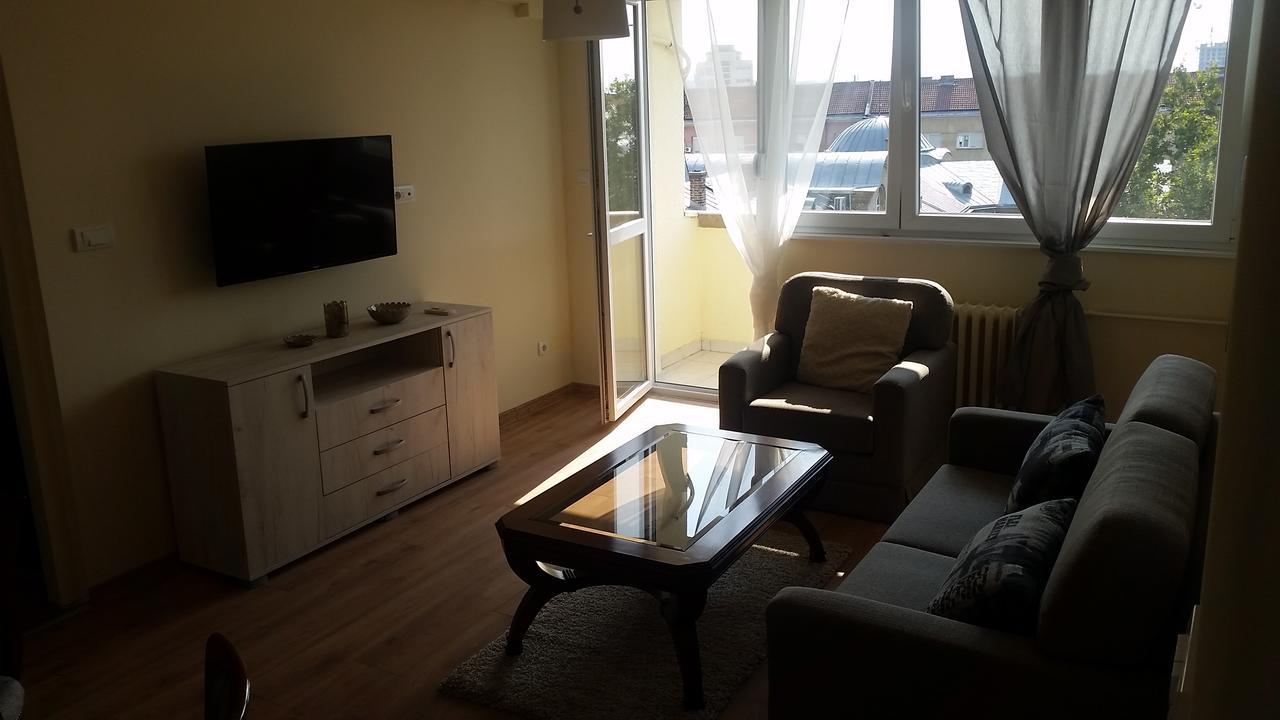Alux Apartment Belgrade Extérieur photo
